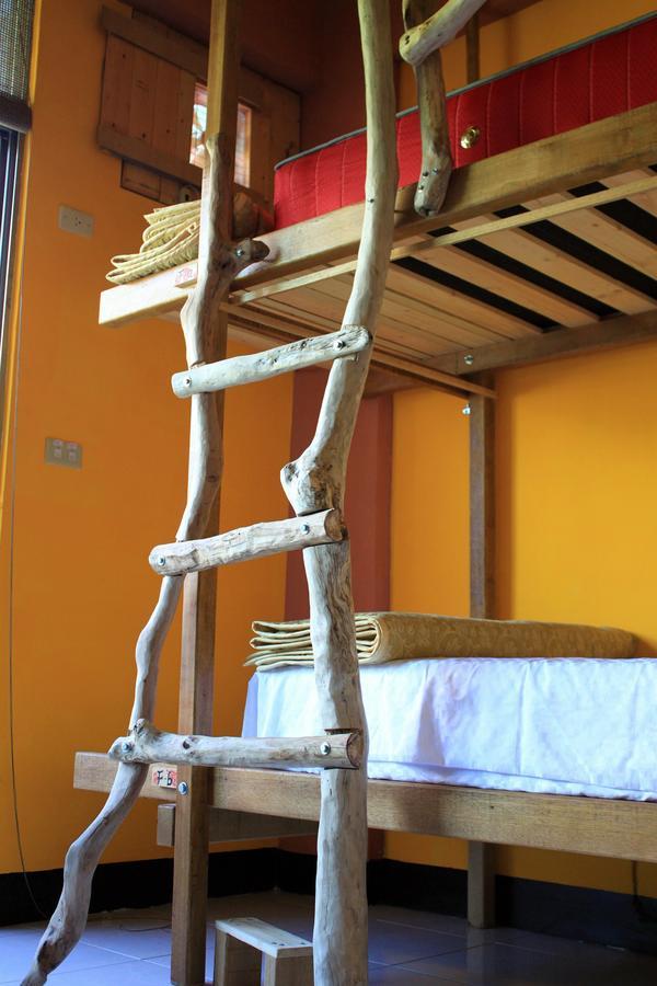 Dulan Groundnut Backpacker Hostel Donghe Exterior foto