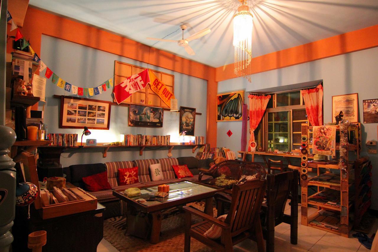 Dulan Groundnut Backpacker Hostel Donghe Exterior foto
